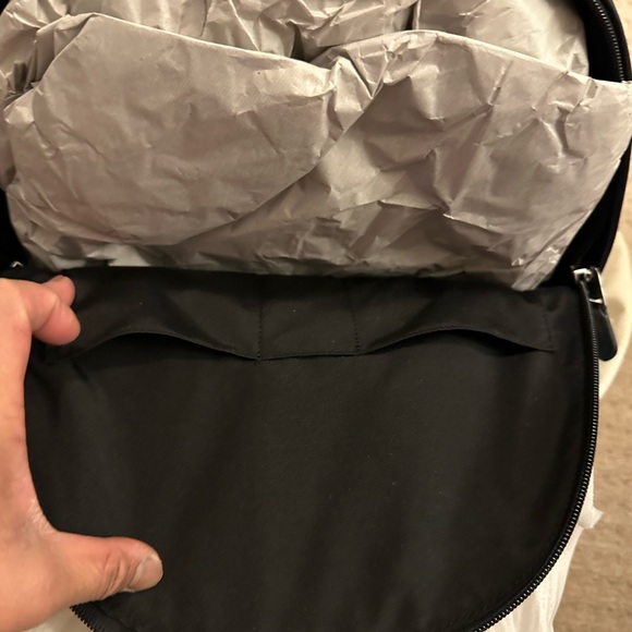 Coach mens back pack - Picture 5 of 7